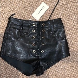 Lioness princess Polly shorts